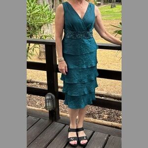 Dress Barn Teal Tiered Sleeveless Dress Beaded Iridescent Size 8